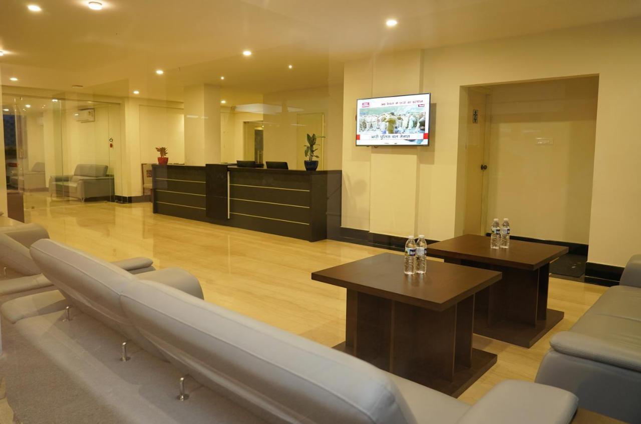 Vijayawāda Hotel D Dev المظهر الخارجي الصورة